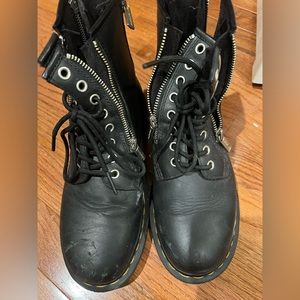 Womens Dr. Martens Combat boots with zippers 7 black lug sole